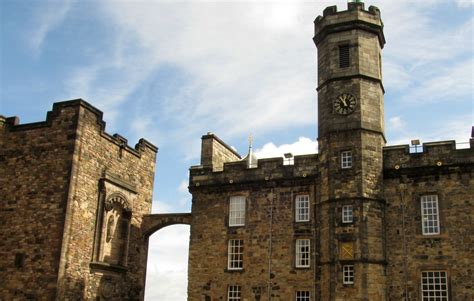 Edinburgh: Edinburgh Castle & the Royal Mile – the xenophile life