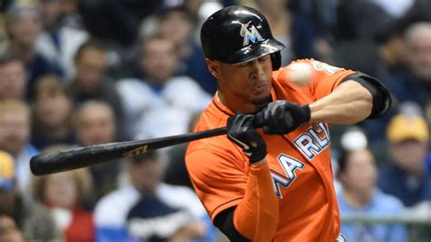 Giancarlo Stanton suffers facial fractures, dental damage after HBP ...