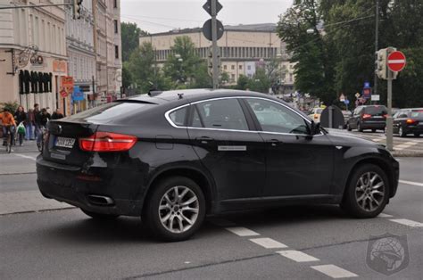 BMW X6 Hybrid production ready spotted in Munich - AutoSpies Auto News