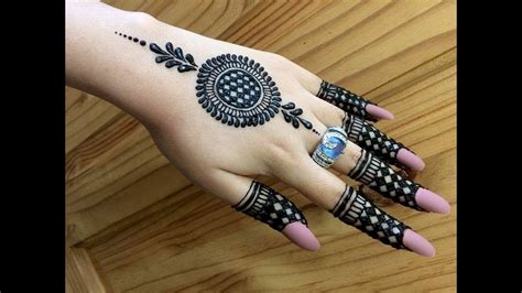 Beautiful flowers simple easy mandala gol tikki henna mehndi designs ...