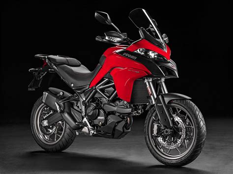 Ducati Multistrada 950 - A "Baby" ADV Bike from Italy