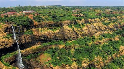 6 Refreshing Waterfalls in Mahabaleshwar | Trawell.in Blog