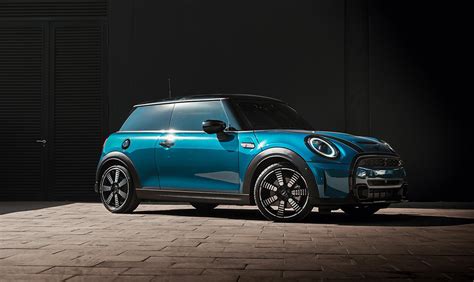 ActewAGL evHub | 2023 Mini Cooper SE, EV car review