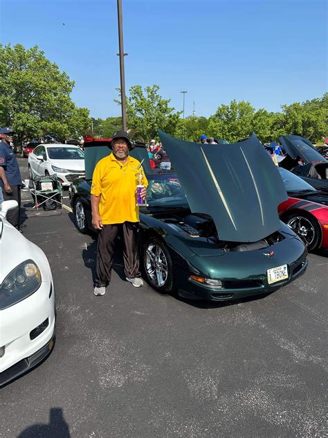 Photo Gallary: 2023 Klas Act Corvette Club Car Show - Corvette Connected Kansas City, Inc.