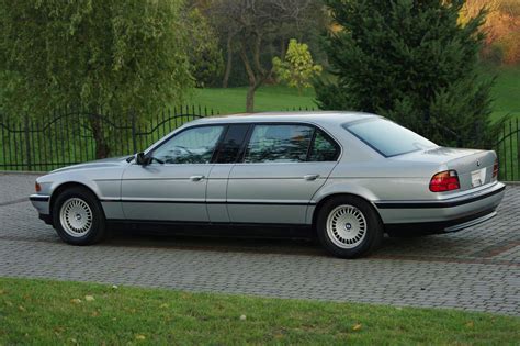 Bmw E38 L7 - amazing photo gallery, some information and specifications ...