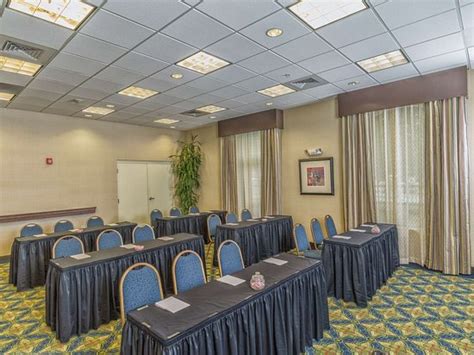 HAMPTON INN CHARLOTTE - BELMONT AT MONTCROSS - Updated 2018 Prices & Hotel Reviews (NC ...