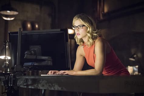 Emily Bett Rickards, Felicity Smoak, Arrow, HD Wallpaper | Rare Gallery