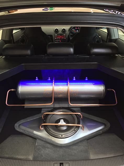 Air suspension boot setup. Copper hardlines | Custom car interior, Air ride, Car sounds