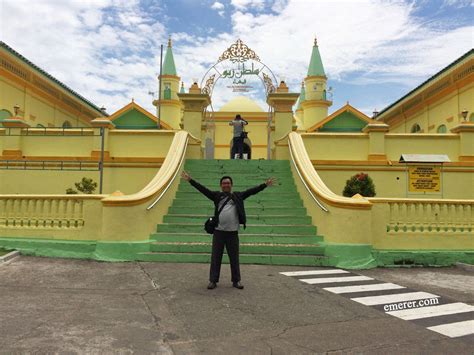 Pulau Penyengat, tempatnya Wisata Sejarah dan Religi di Tanjungpinang | eMeReR.com