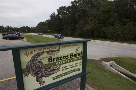 Brazos Bend State Park officials say Jan 11 reopening is "unlikely"