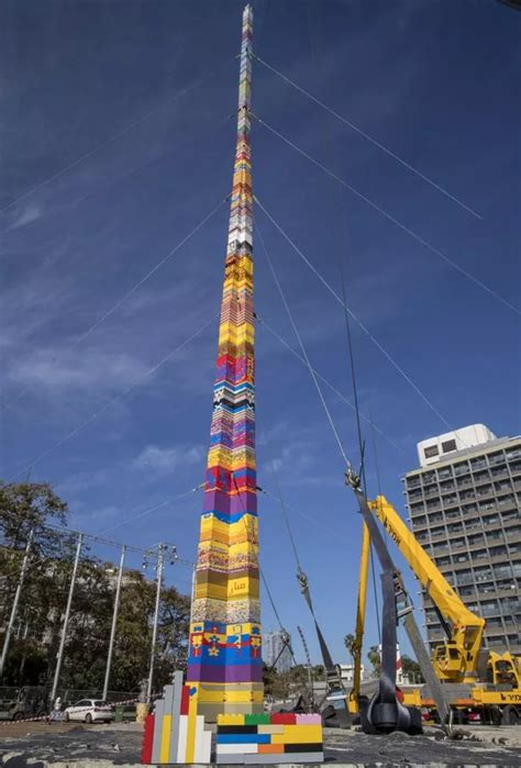 'World's tallest' Lego tower built to honour eight-year-old boy who died of cancer - Mirror Online