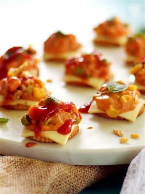 Cheesy Monaco Bites -Monaco Biscuit Party Topping - Spices N Flavors