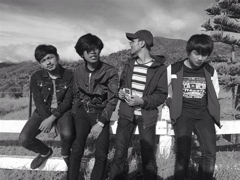 Post Punk Band Clockwise Have Released An Awesome New Single [Borneo] - Unite Asia