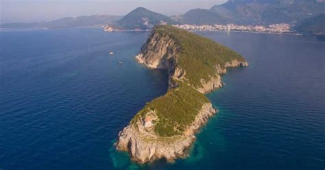 Discover Sveti Nikola Island: Budva's Best Kept Secret [2023 update]