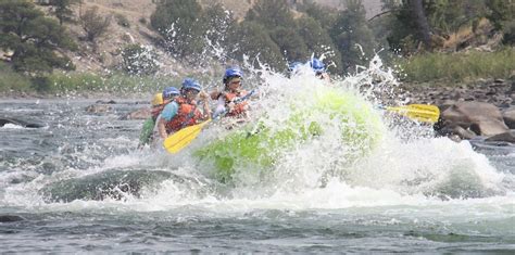 Whitewater Rafting on the Yellowstone River | Montana Whitewater Rafting & Zipline Tours