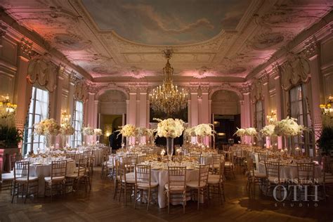 This is picture perfect | Rosecliff mansion, Rosecliff mansion wedding, French vintage