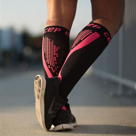 Why Do Runners Wear Compression Socks? | Thoughts and Pavement