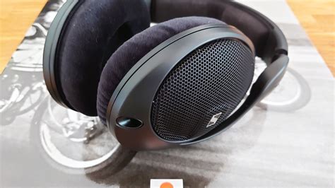 Sennheiser HD 560S review | TechRadar