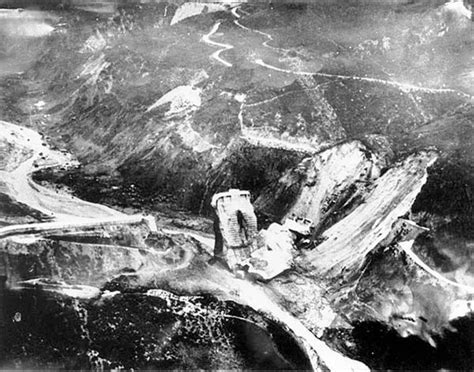 St. Francis Dam - Atlas Obscura