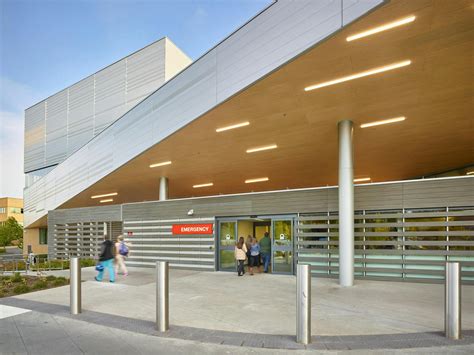 Swedish Edmonds Ambulatory Care Center | NBBJ