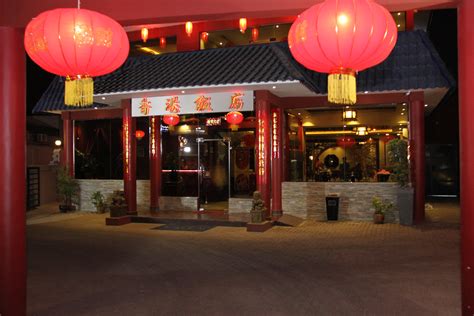 Visit Hong Kong Chinese Restaurant to Relish Traditional Chinese Dishes