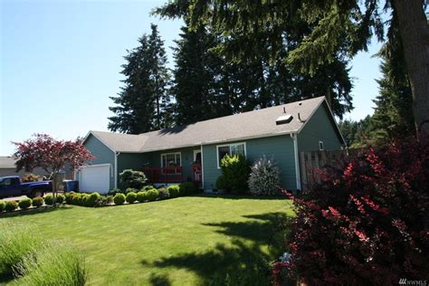 Rochester, WA Real Estate - Rochester Homes for Sale | realtor.com®