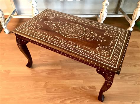 Vintage Anglo Indian Inlaid Wood Table, Wood Bone Inlay Coffee Table with Floral Design and ...