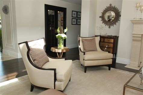 10 Types of Accent Chairs Perfect for the Living Room