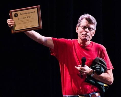 Picture of Stephen King recieveing the Mason Awards in 2011 # ...