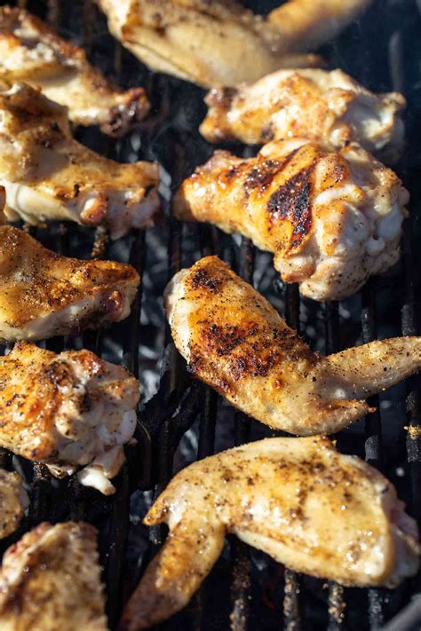 Grilled Chicken Wings - The Grilling Guide