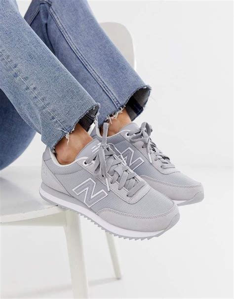 New Balance 501 gray and white sneakers | Chaussure, Chaussure sneakers ...