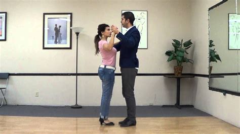 Salsa Basic Step for Beginners Lesson 1