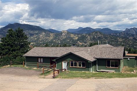 Our Favorite Estes Park Cabins Near Rocky Mountain National Park