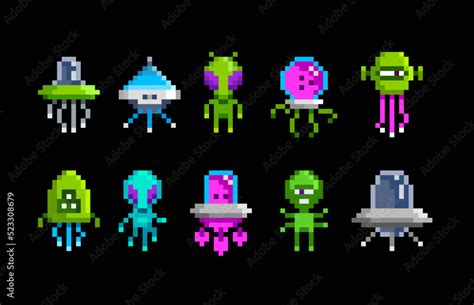 Vector Pixel Art UFO aliens and space chips in retro 8-bit game style ...