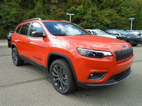 2021 Jeep Cherokee Data, Info and Specs | GTCarLot.com