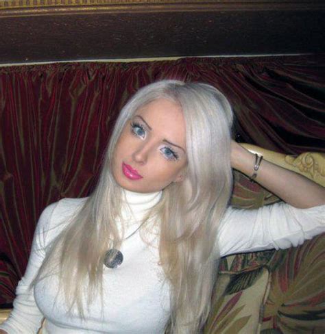 Human Barbie Doll Valeria Lukyanova - Gallery | eBaum's World