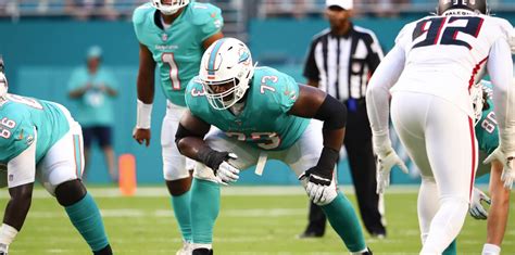 Dolphins, Austin Jackson Agree on Contract Extension