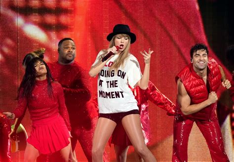 Taylor Swift Eras Tour "Red" Setlist | Taylor Swift Eras Tour Setlist | POPSUGAR Entertainment ...