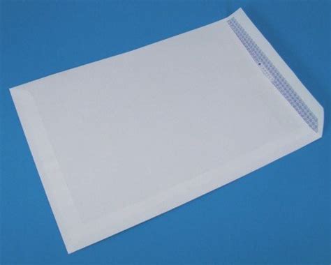 Envelope White A4+ (353x250mm)