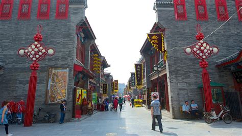 Ancient Culture Street in Tianjin, | Expedia