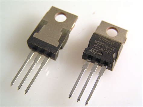 ST L7815CV 3 Terminal Linear Voltage Regulator 15V 1A Positive 5 Pieces OMB3-20 | Rich Electronics