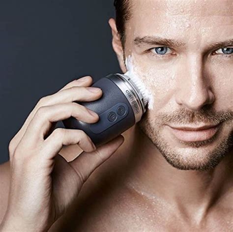 Clarisonic Alpha FIT Men's Sonic Facial Cleansing System Review