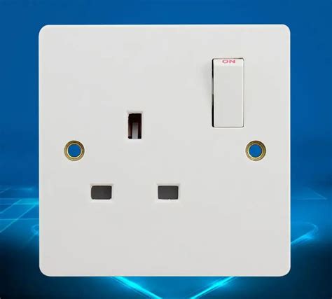 British Power Socket 13A 86 Type Wall Switch Socket Panel Three Hole ...