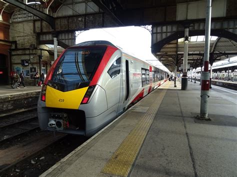 Norwich Railway Station © JThomas cc-by-sa/2.0 :: Geograph Britain and Ireland