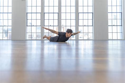 Yoga for Abs: 8 Classes for a Stronger Core — Alo Moves