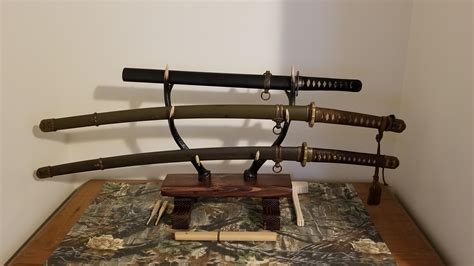 Katana rack is finished and ready for display : r/Katanas