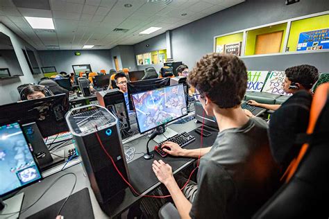 Esports Joins Athletics - UT Dallas Interactive Timeline