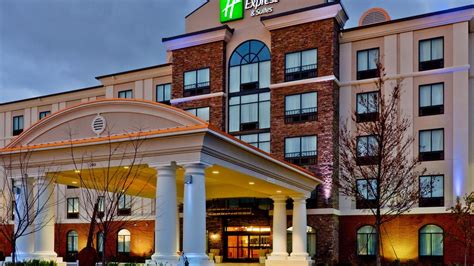 Holiday Inn Express & Suites Nashville-Opryland in Nashville, the United States from $126: Deals ...