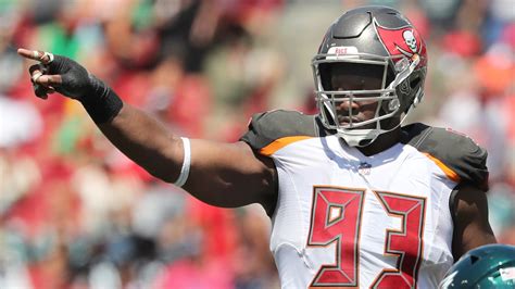 Tampa Bay Buccaneers part ways with DT Gerald McCoy