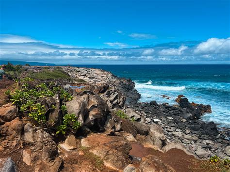 The Beautiful Kapalua Coastal Trail - Chasing ADVNTR